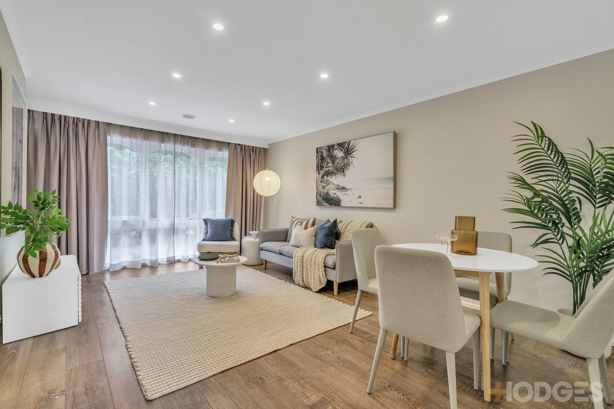 5 / 87 Nepean Highway Mentone - Residential for sale