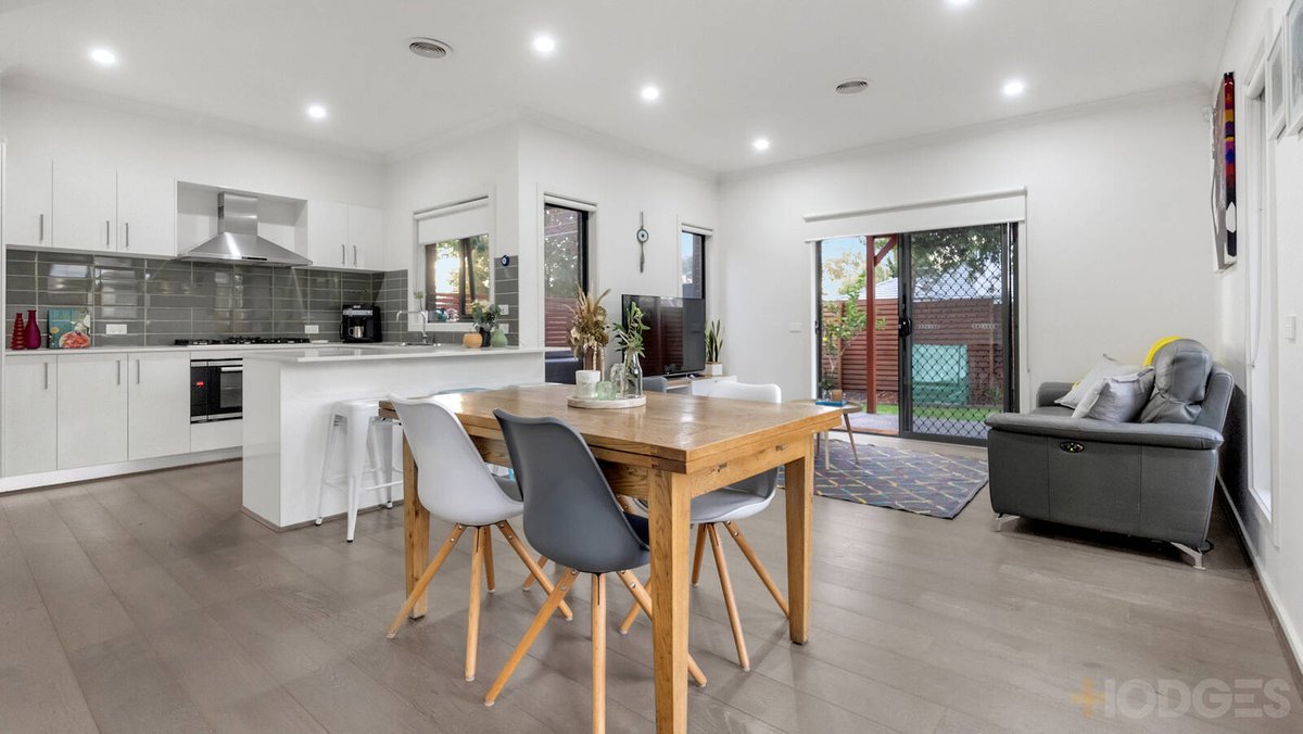 58C Fourth Avenue Chelsea Heights - Residential for sale