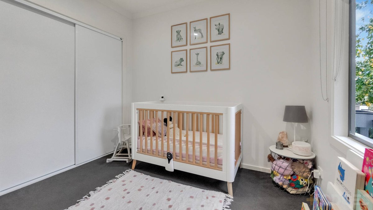 58C Fourth Avenue Chelsea Heights - Residential for sale
