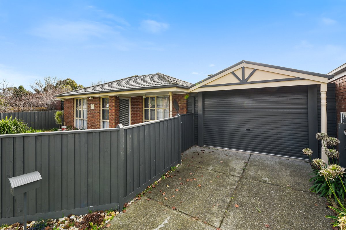 59 Lyrebird Drive Carrum Downs - Residential for sale