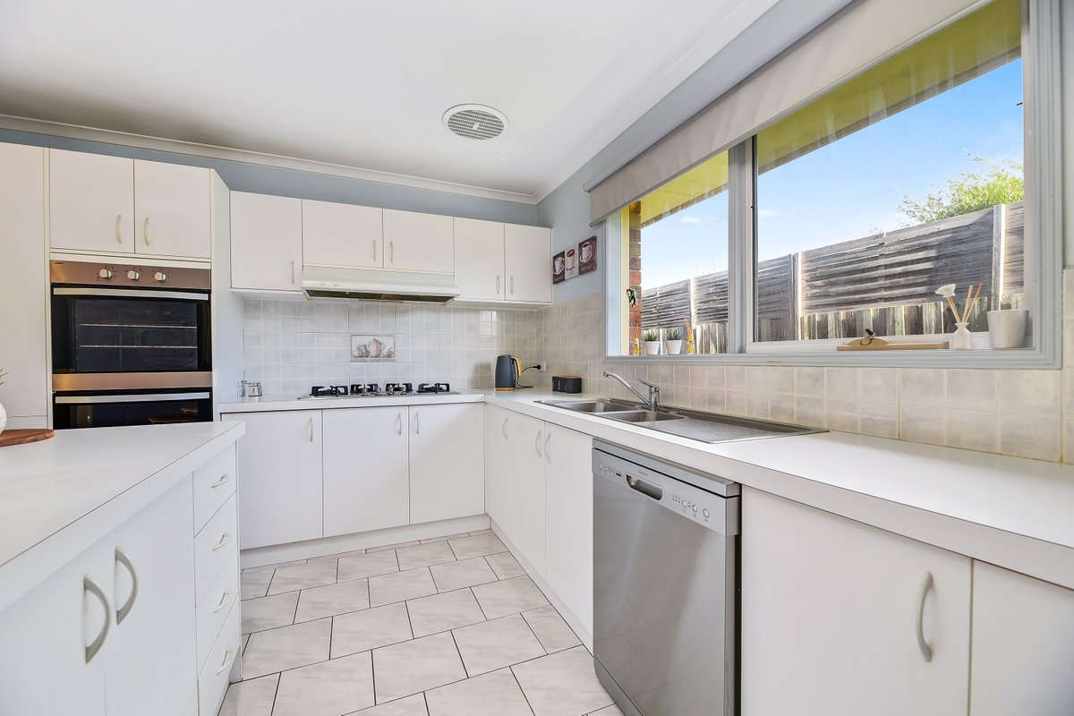 59 Lyrebird Drive Carrum Downs - Residential for sale