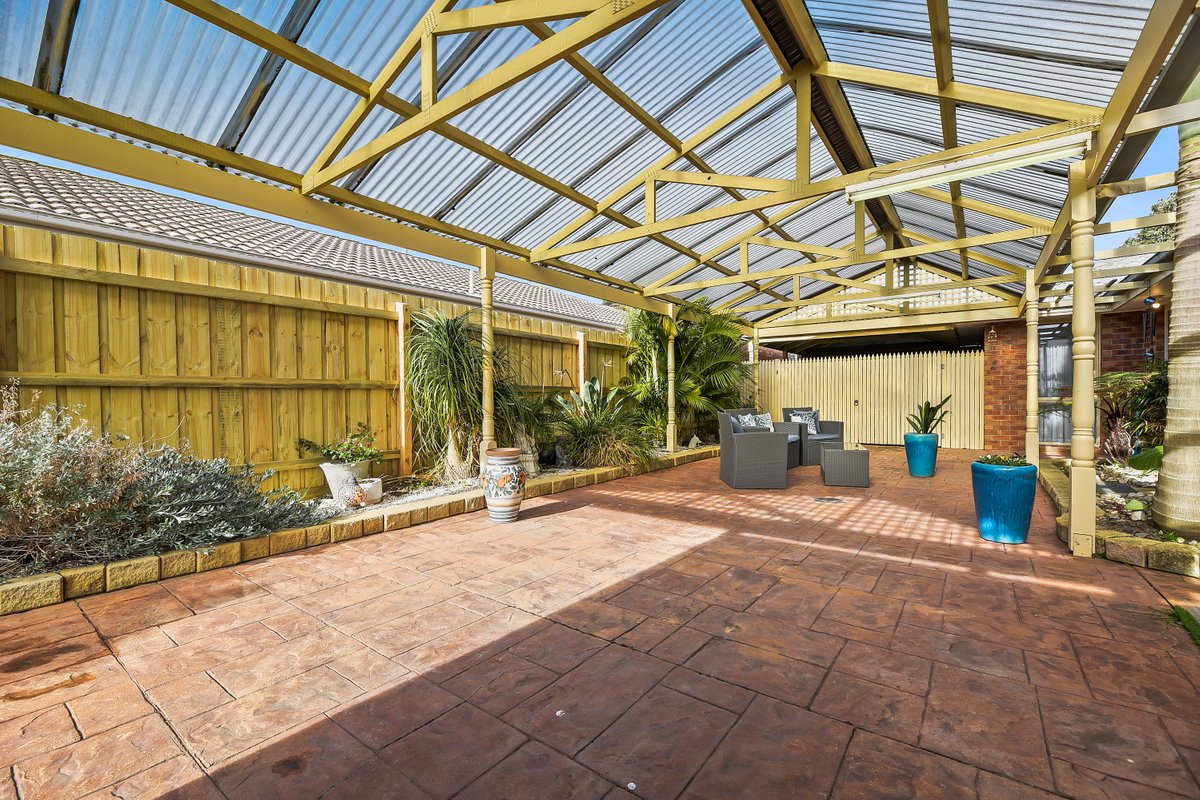 59 Lyrebird Drive Carrum Downs - Residential for sale