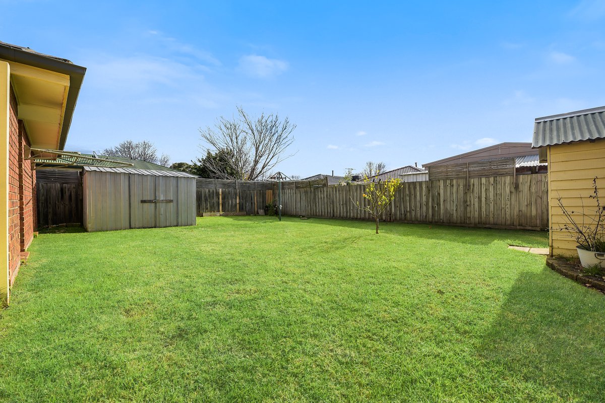 59 Lyrebird Drive Carrum Downs - Residential for sale
