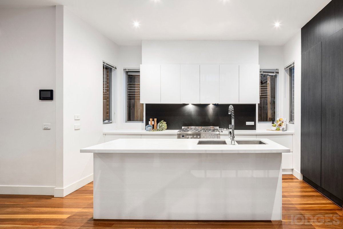 5a Bartlett Street Hampton East - Residential for sale