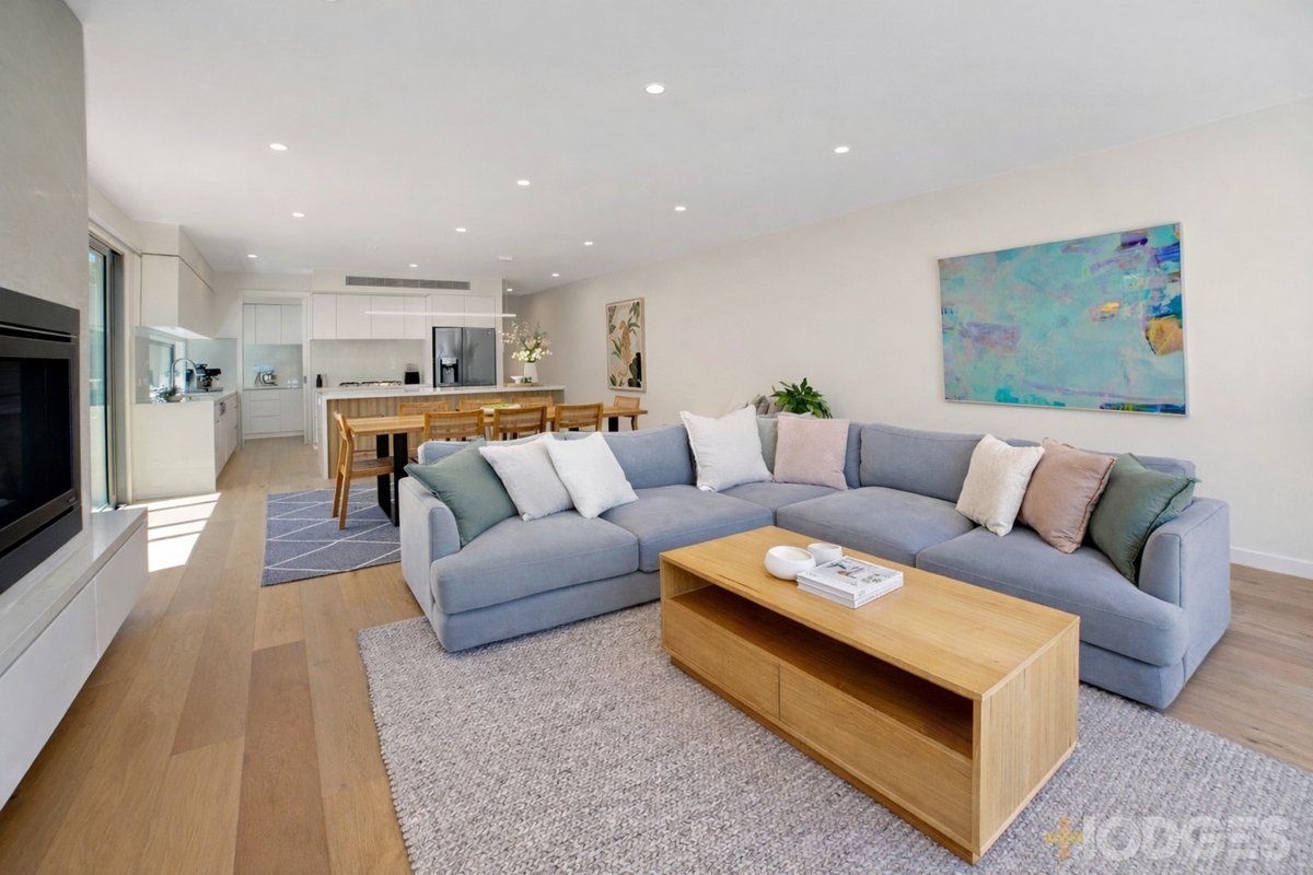 5A Coombe Avenue Hampton - Residential for sale
