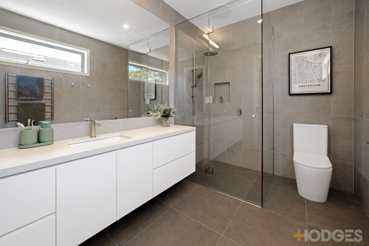 5A Coombe Avenue Hampton - Residential for sale