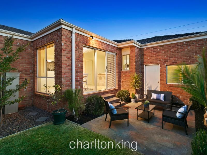 5A Farm Road CHELTENHAM - Residential for sale