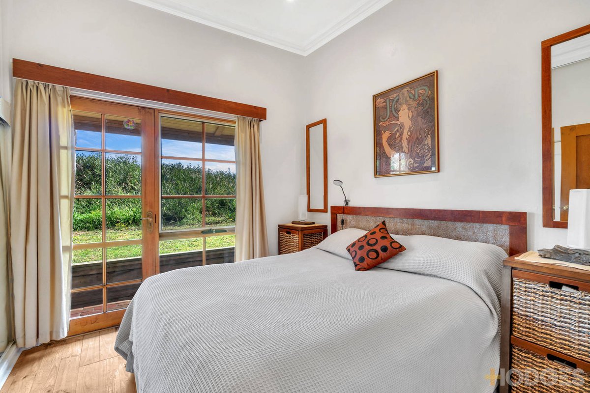 5A Gladstone Avenue Aspendale - Residential for sale