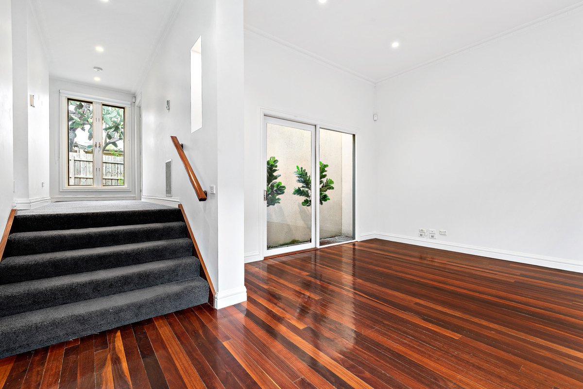 5A Tatong Road Brighton East - Residential for lease
