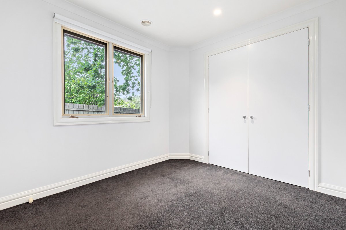 5A Tatong Road Brighton East - Residential for lease