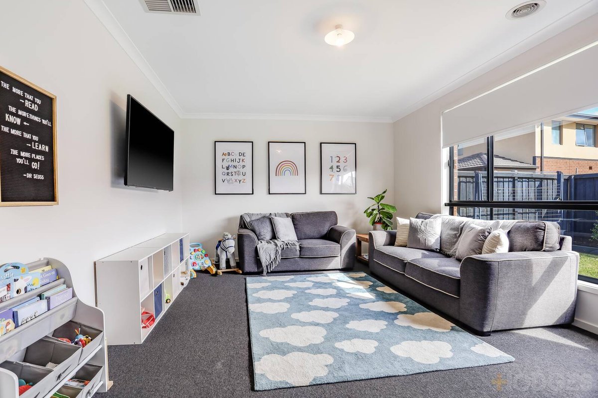 6 Battley Road Werribee - Residential for sale