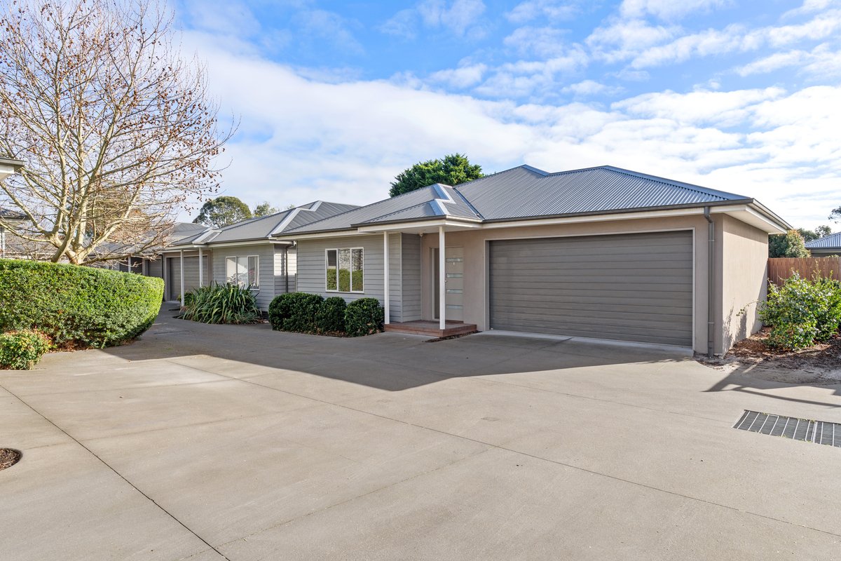 6 Blackwood Place ROSEBUD - 3 bedroom property