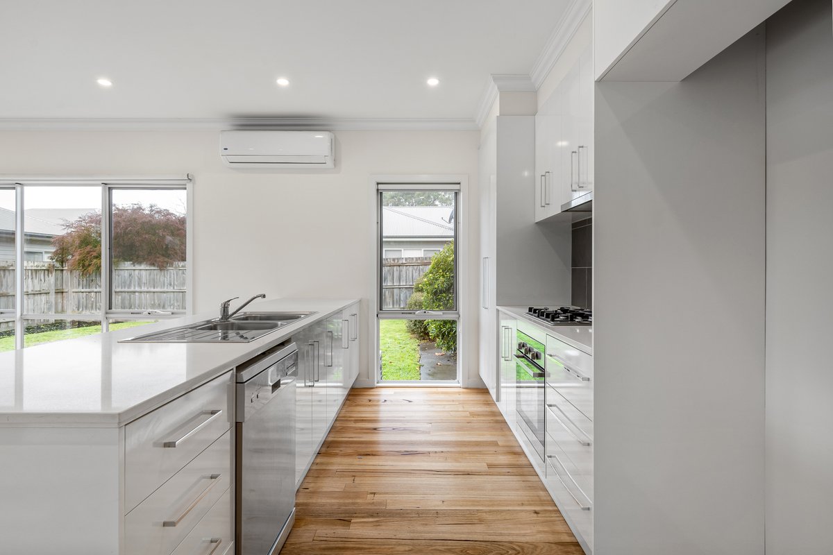 6 Blackwood Place ROSEBUD - Residential for sale