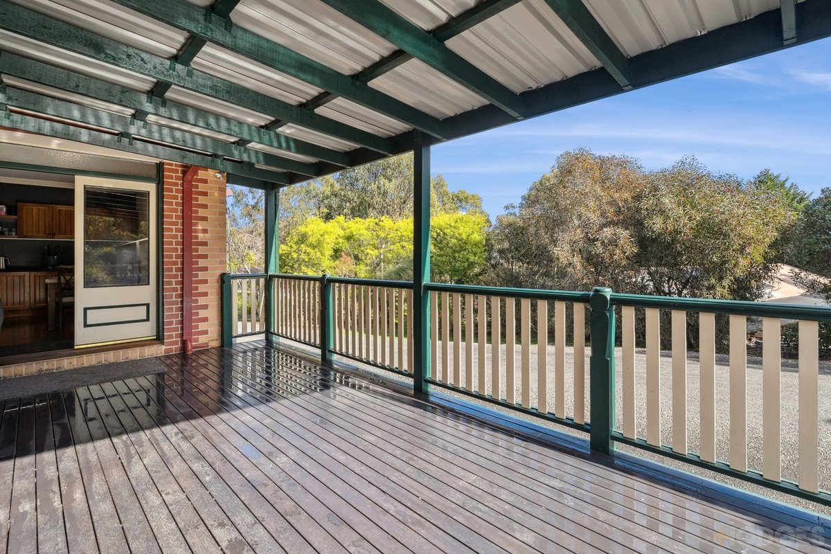 6 Bonnieview Court Wandong - Residential for sale