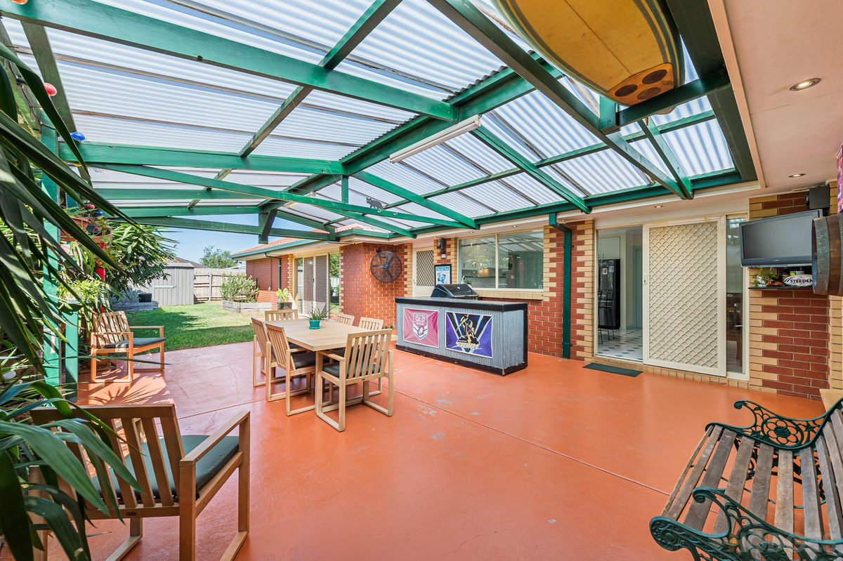 6 Buckhurst Way Hoppers Crossing - Residential for sale