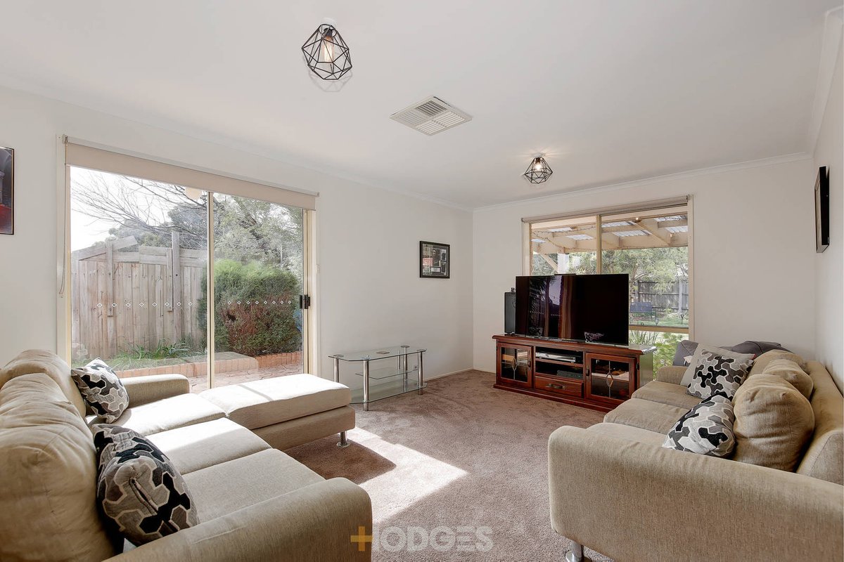 6 Chigwell Court Hoppers Crossing - Residential for sale
