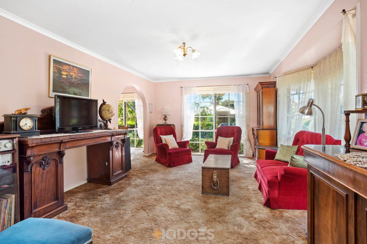 6 Cromwell Drive Lara - Residential for sale