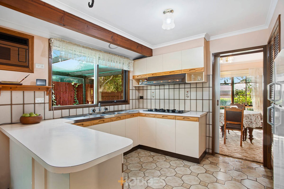 6 Cromwell Drive Lara - Residential for sale