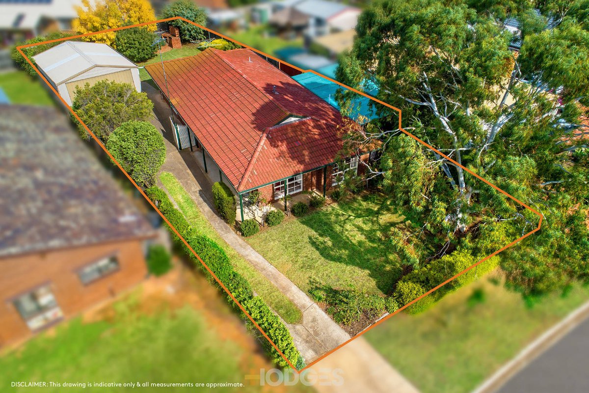 6 Cromwell Drive Lara - Residential for sale