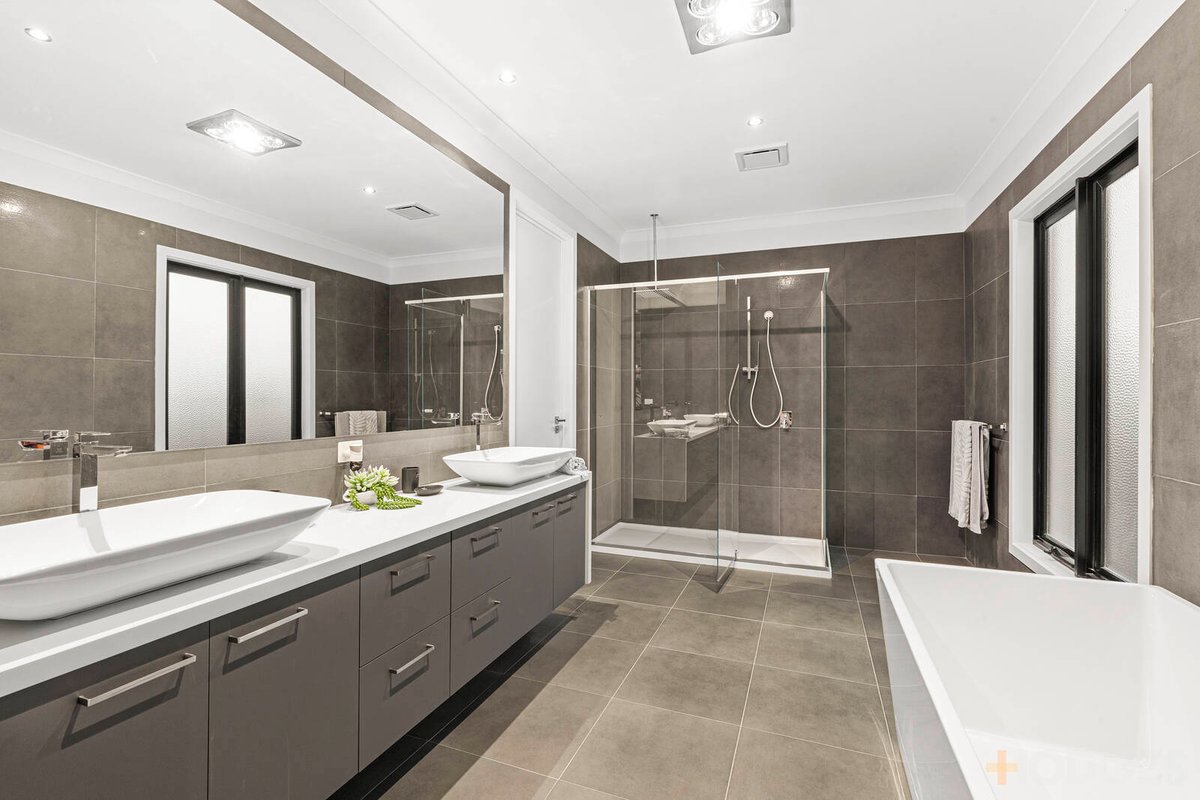 6 Dryden Way Highton - Residential for sale