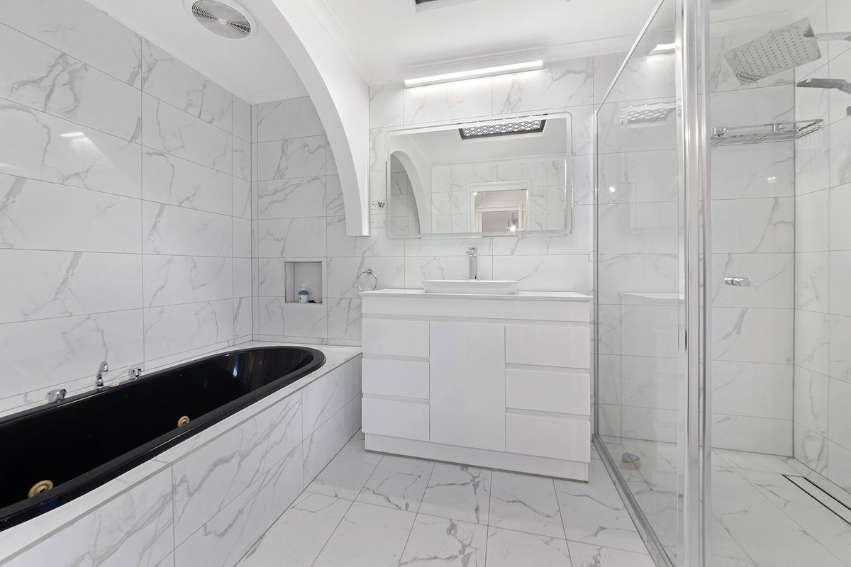 6 Edgar Street BRIGHTON - Residential for lease