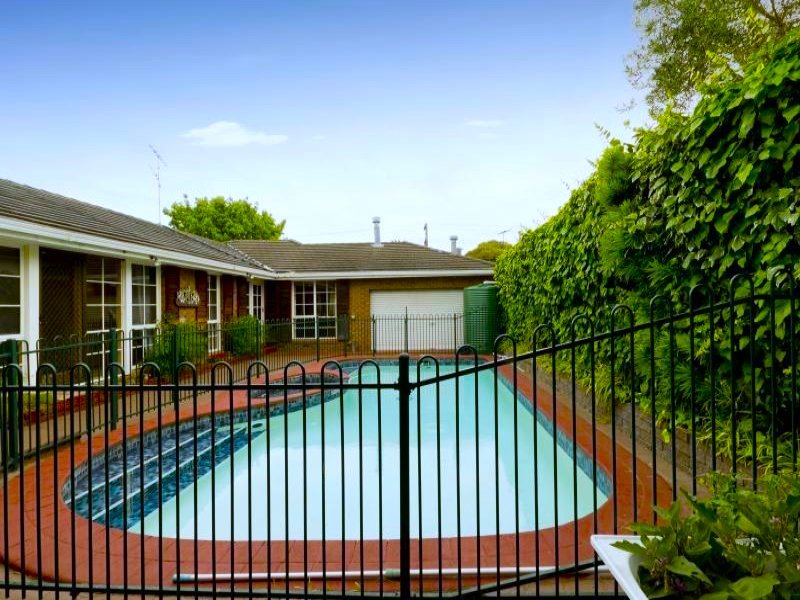6 Edgar Street BRIGHTON - Residential for lease