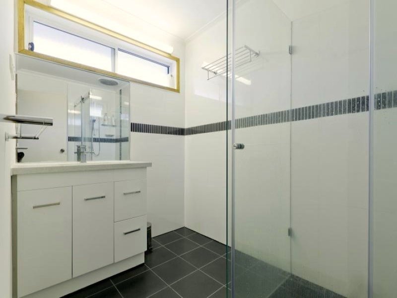 6 Edgar Street BRIGHTON - Residential for lease