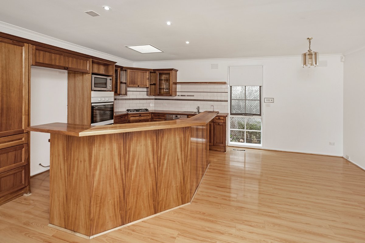 6 Edgar Street BRIGHTON - Residential for lease