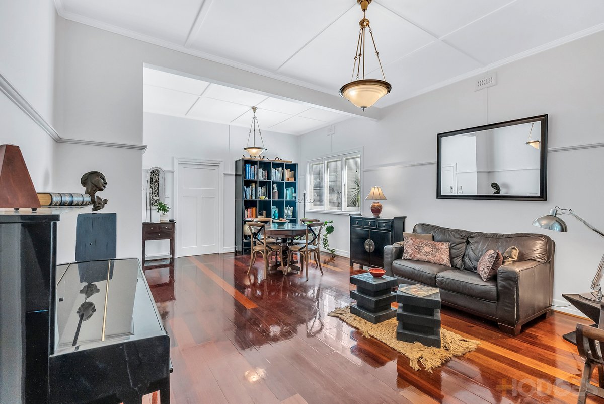 6 Fourth Avenue Aspendale - Residential for sale