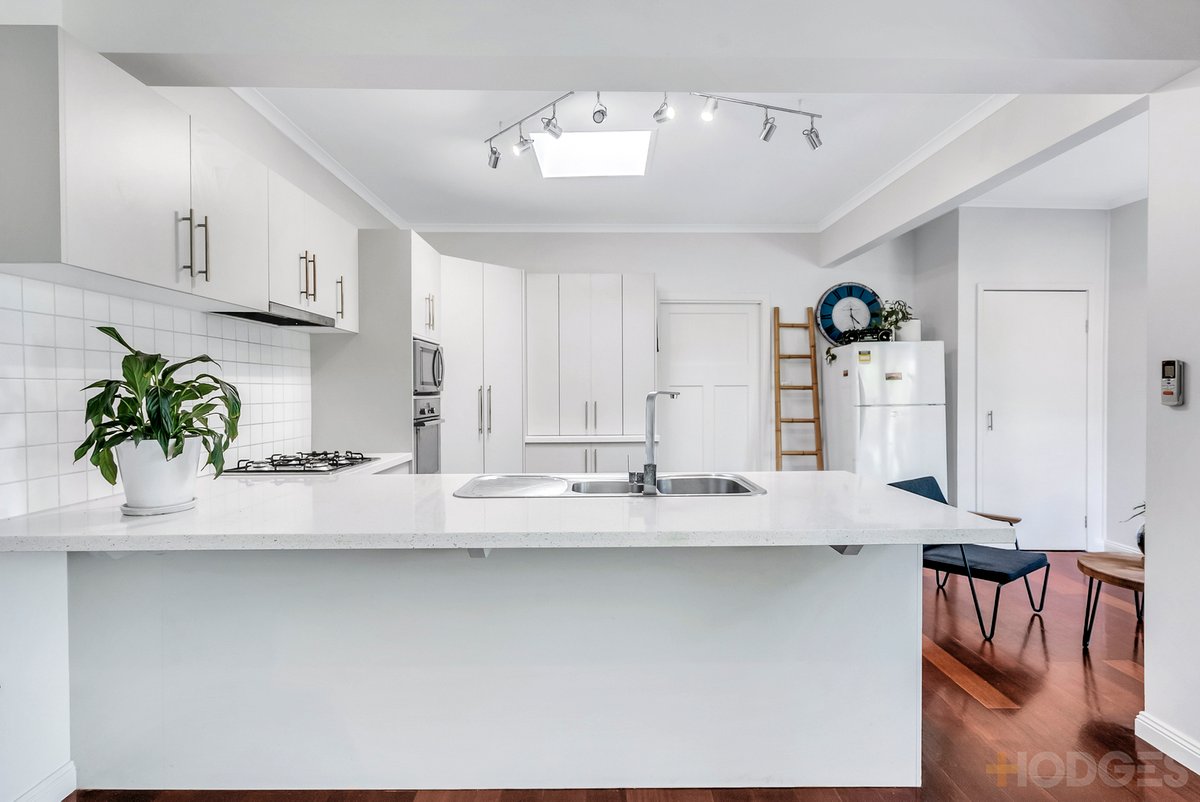 6 Fourth Avenue Aspendale - Residential for sale