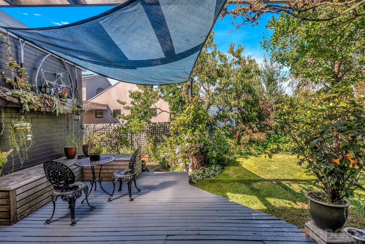 6 Fourth Avenue Aspendale - Residential for sale