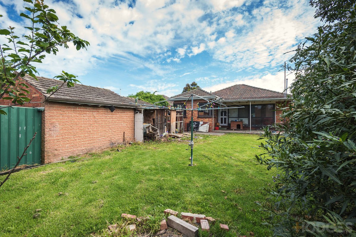 6 Grandview Avenue Dandenong - Residential for sale