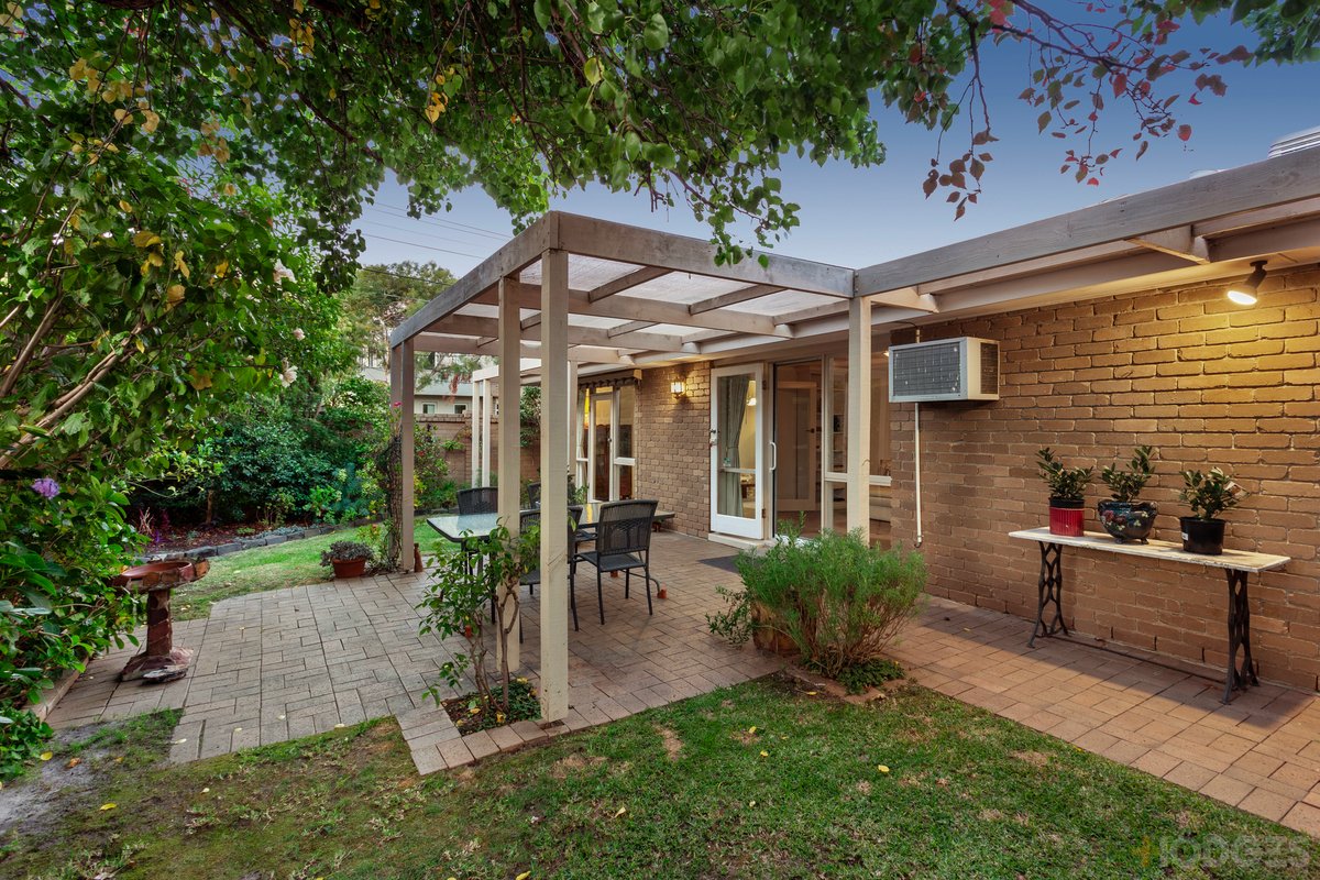 6 Hoyt Street Hampton - Residential for sale