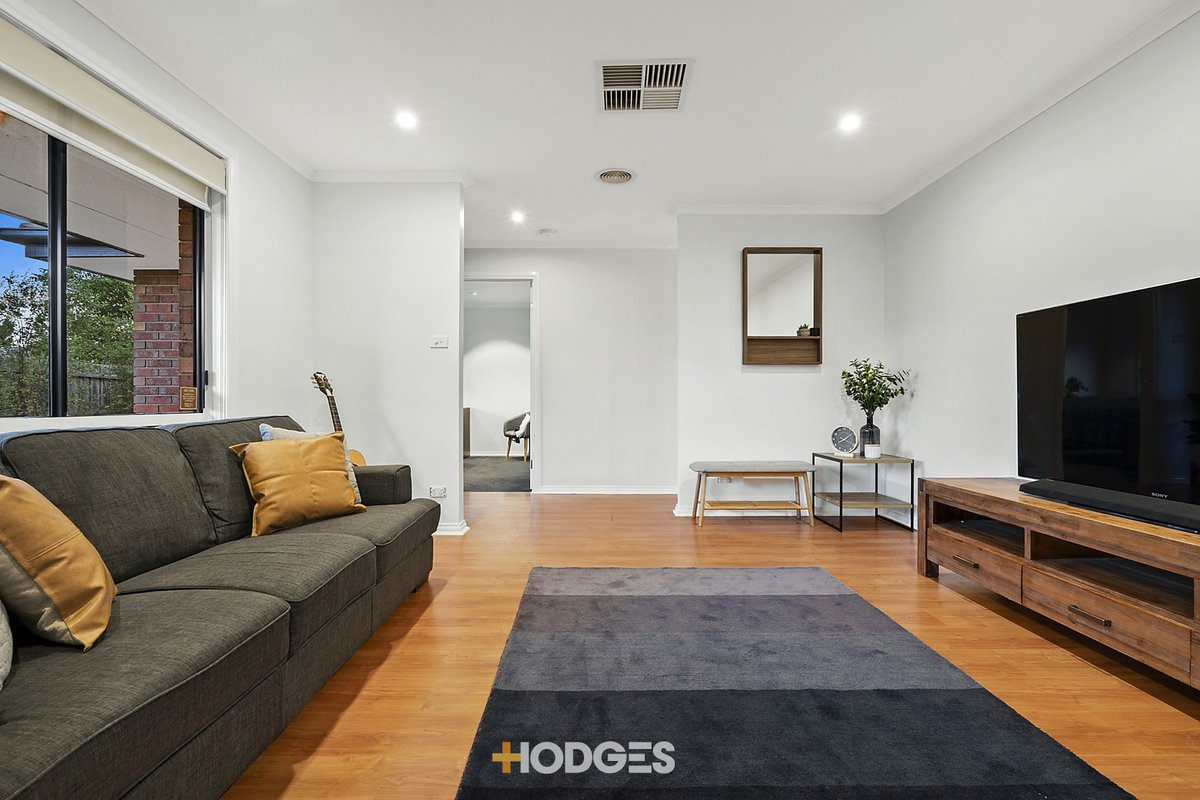 6 Karinya Close Werribee - Residential for sale