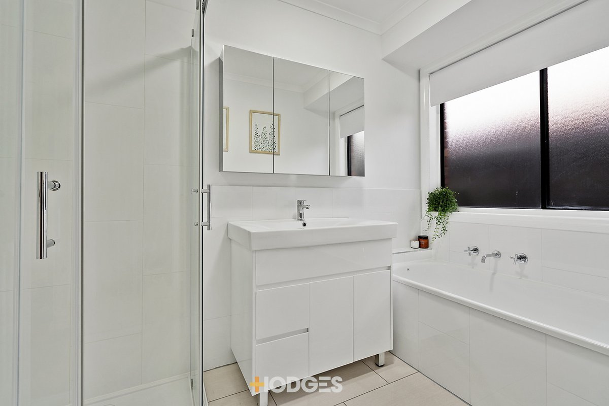 6 Karinya Close Werribee - Residential for sale