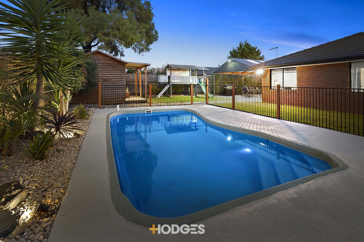 6 Karinya Close Werribee - Residential for sale