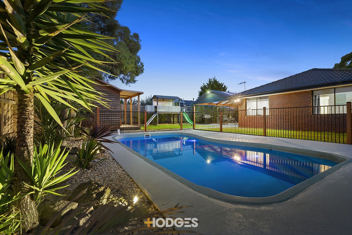 6 Karinya Close Werribee - Residential for sale