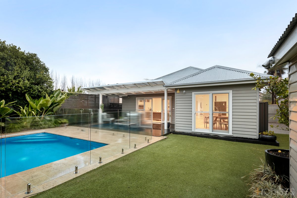 6 King Street Hampton East - Residential for sale