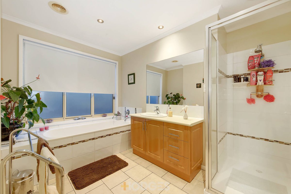 6 Maclean Court Tarneit - Residential for sale