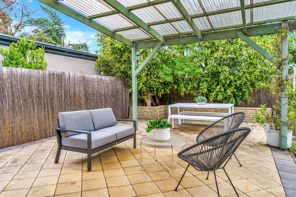 6 Mary Avenue Edithvale - Residential for sale