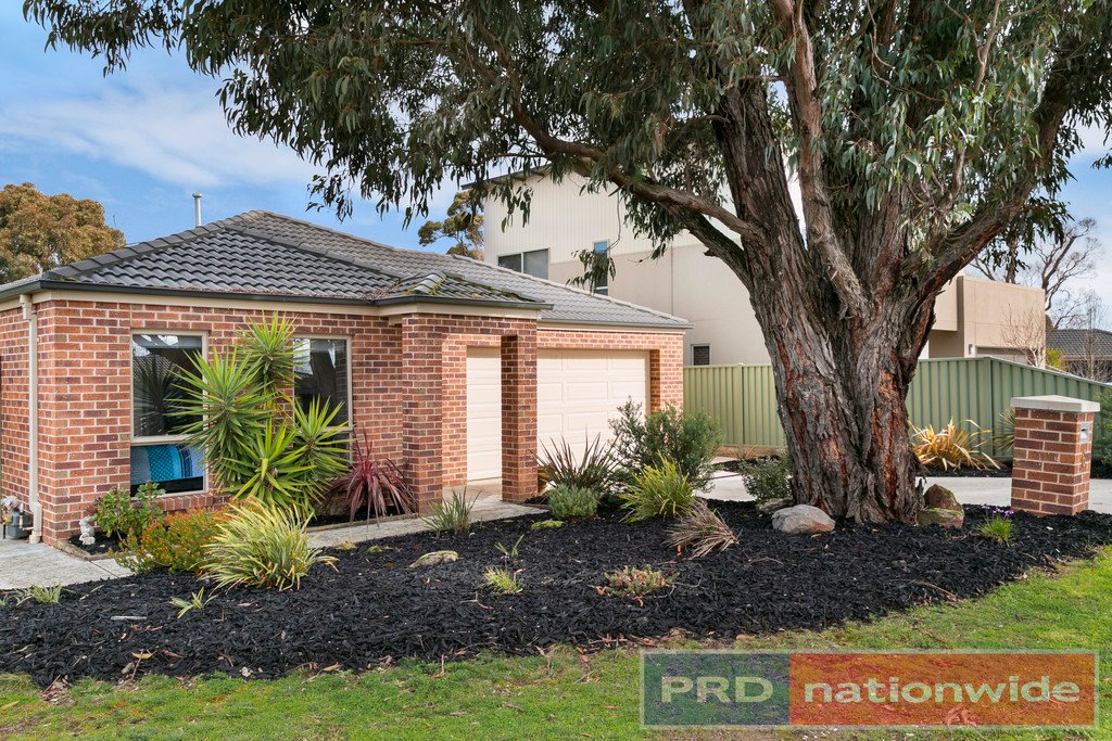 6 Rattray Court, CANADIAN VIC 3350