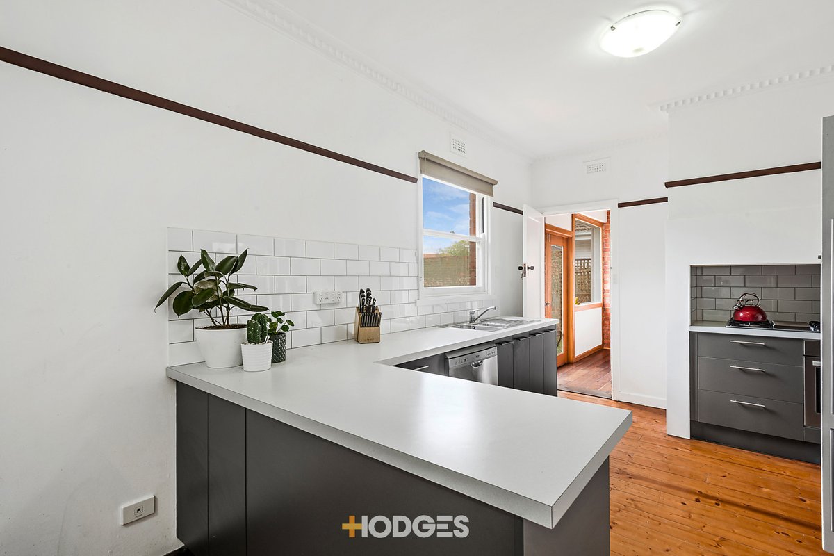 6 Roosevelt Court Brighton East - Residential for sale