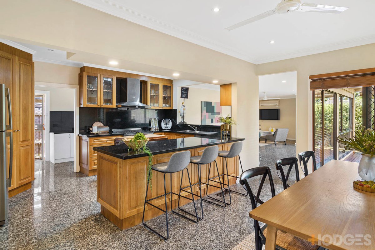 6 Shelford Court Cheltenham - Residential for sale