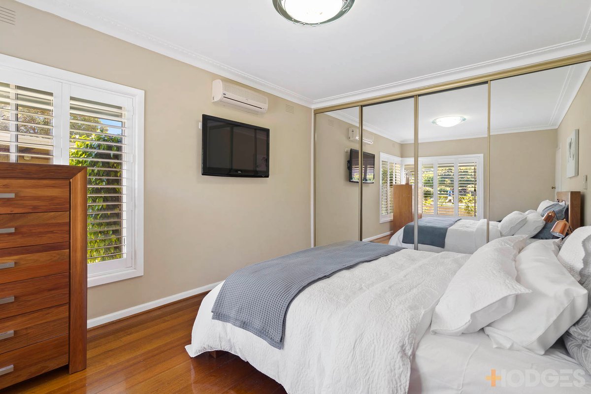 6 Shelford Court Cheltenham - Residential for sale