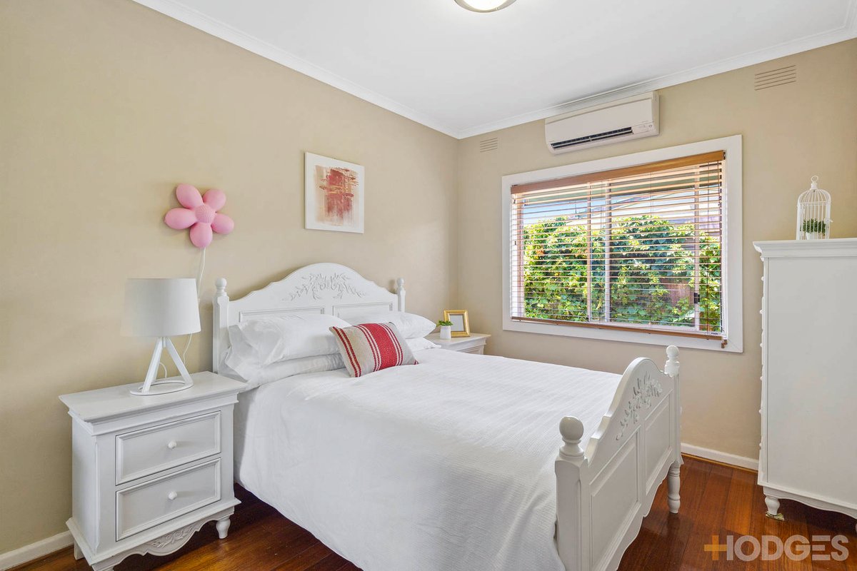 6 Shelford Court Cheltenham - Residential for sale