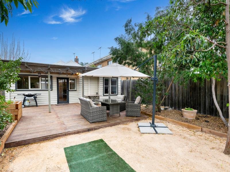 60 Macpherson Street FOOTSCRAY - Residential for sale