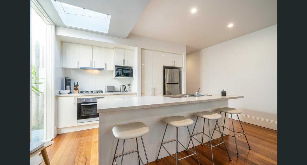 60 Moore Street South Yarra - Residential for lease