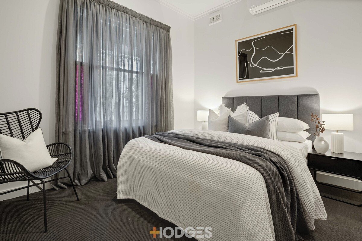 60 Russell Place WILLIAMSTOWN - Residential for sale