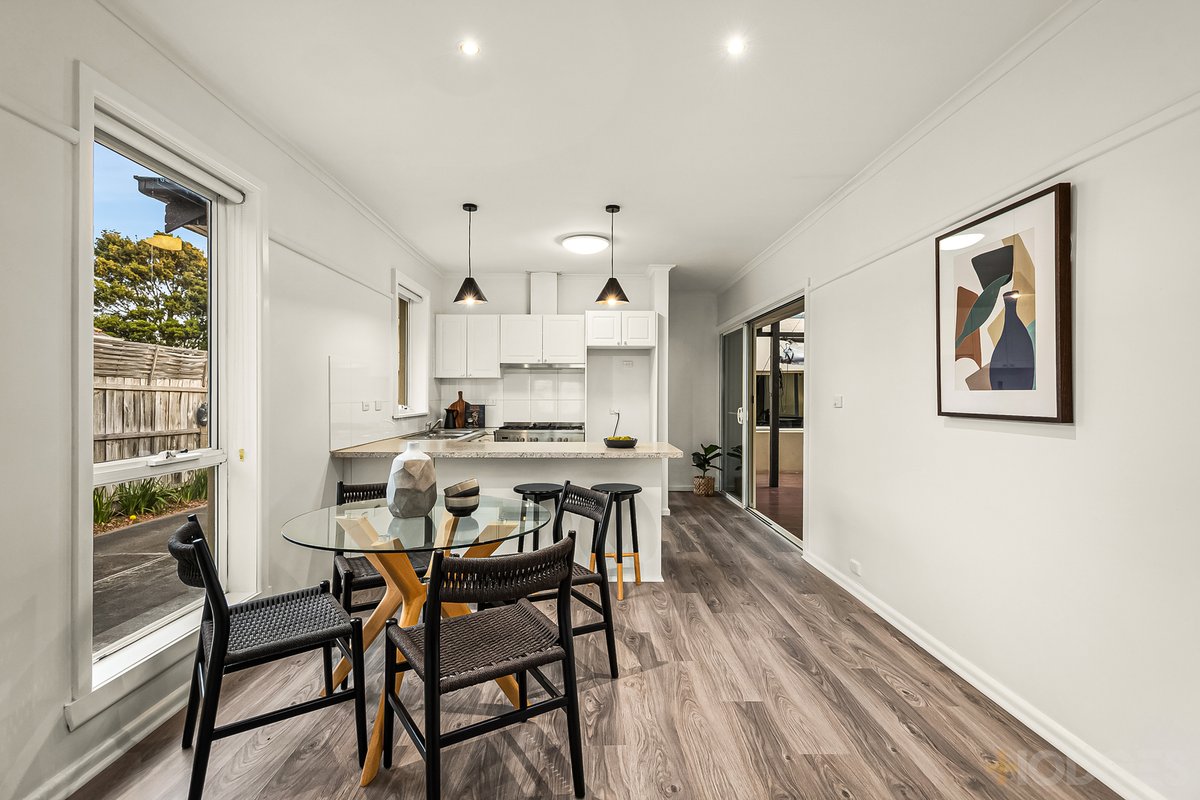 60 Widdop Crescent Hampton East - Residential for sale