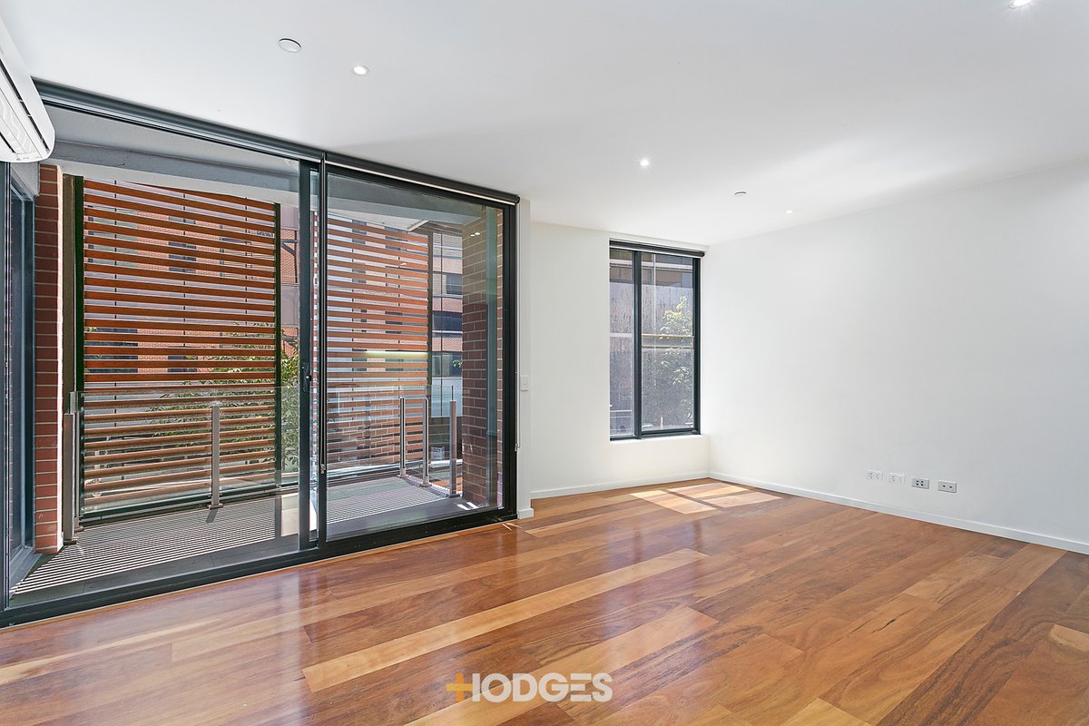 601 / 100 Western Beach Road Geelong - Residential for sale